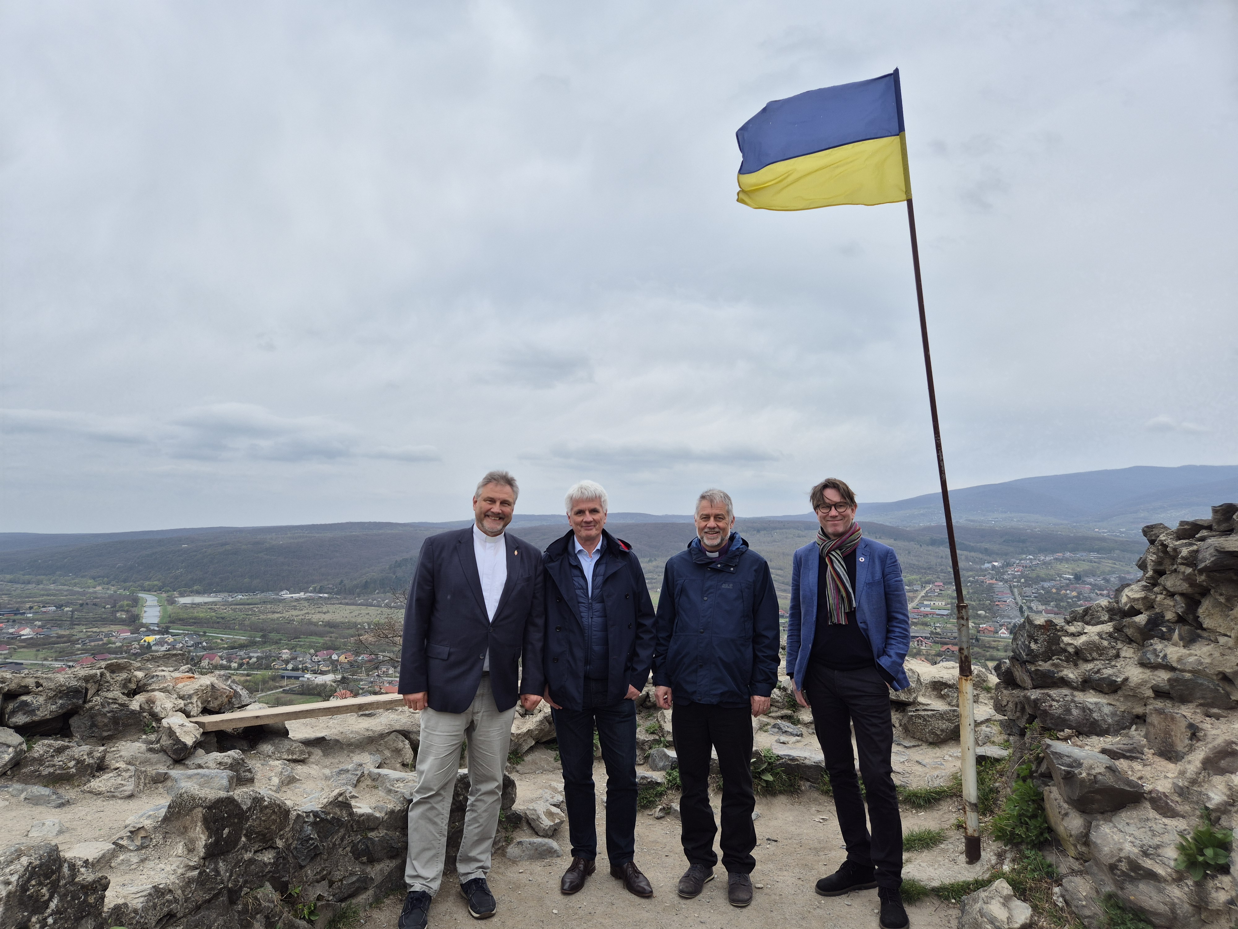 Jūs neesat aizmirsti